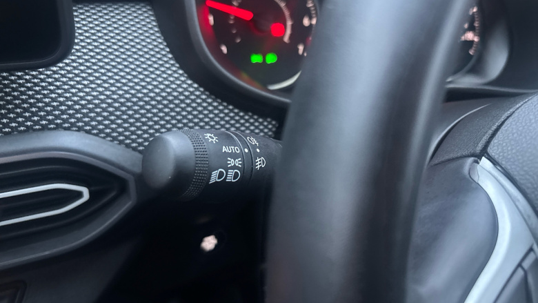 Dacia Sandero 1.0 Tce Expression 5dr Petrol Hatchback